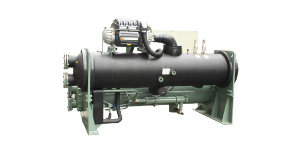 離心式水源熱泵機組完善的油路系統，安全更可靠